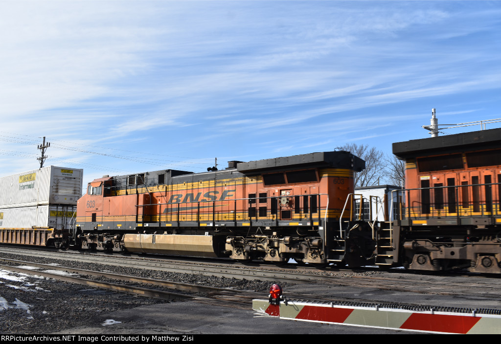 BNSF 603